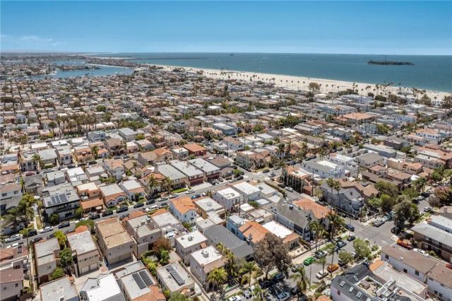 152 Park Avenue, Long Beach, CA 90803