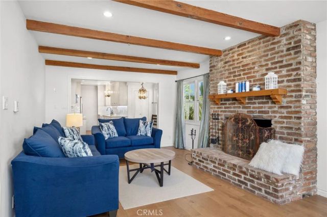 152 Park Avenue, Long Beach, CA 90803