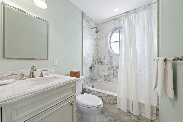 210 Emerald Lane, Palm Beach, FL 33480