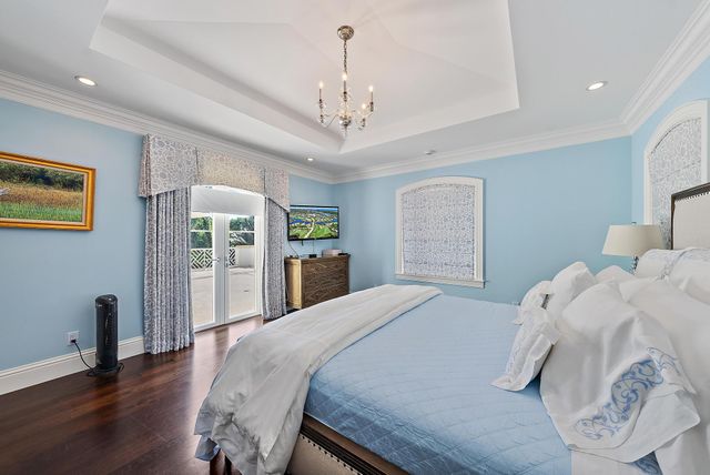 210 Emerald Lane, Palm Beach, FL 33480