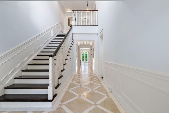 210 Emerald Lane, Palm Beach, FL 33480