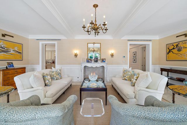 210 Emerald Lane, Palm Beach, FL 33480