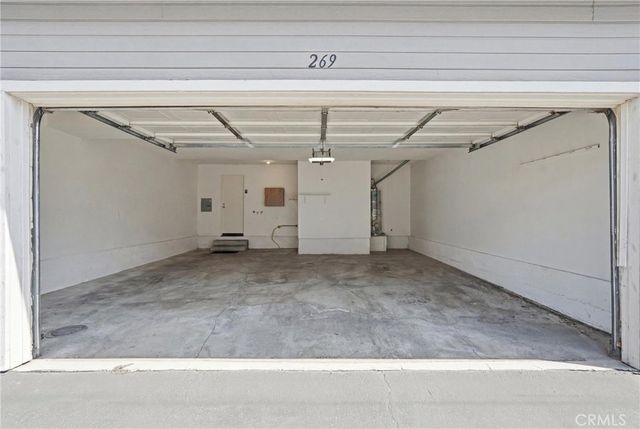 269 Alder Court, Azusa, CA 91702