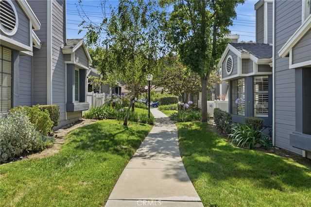 269 Alder Court, Azusa, CA 91702
