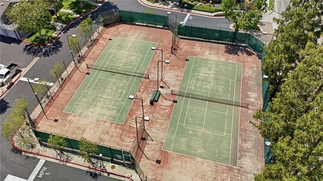 269 Alder Court, Azusa, CA 91702