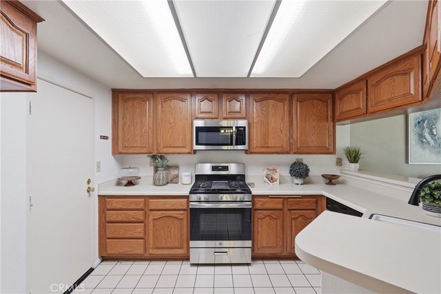 269 Alder Court, Azusa, CA 91702