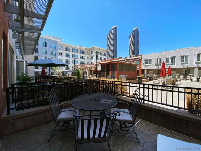 445 Island Ave 312, San Diego, CA 92101