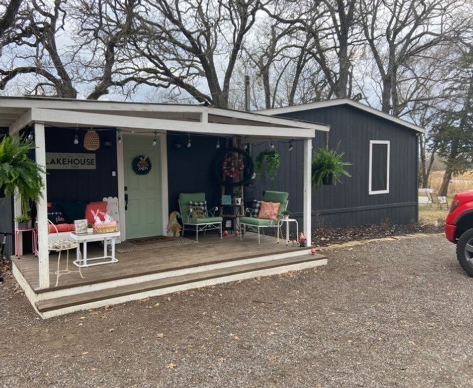 17540 Old George Drive, Terrell, TX 75160