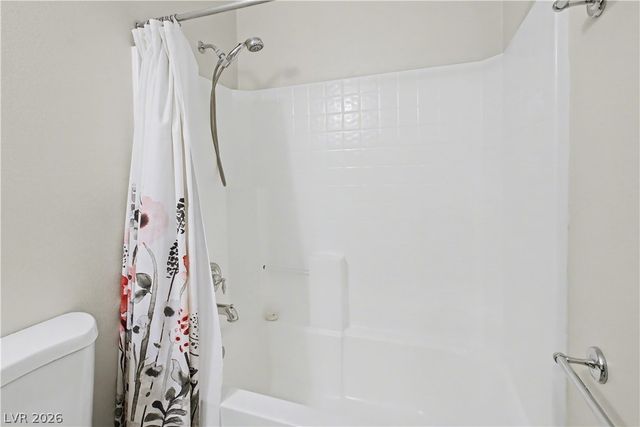 6820 Dipper Avenue, North Las Vegas, NV 89084