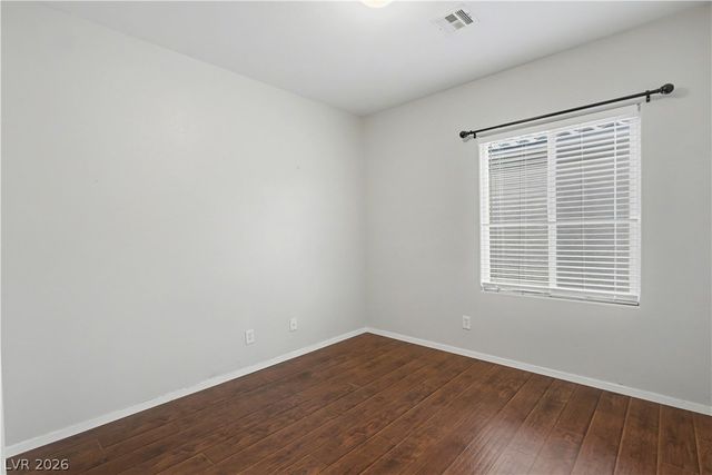 6820 Dipper Avenue, North Las Vegas, NV 89084