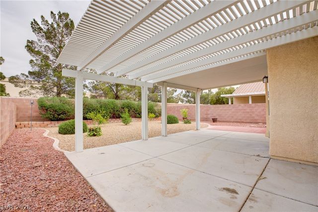 6820 Dipper Avenue, North Las Vegas, NV 89084