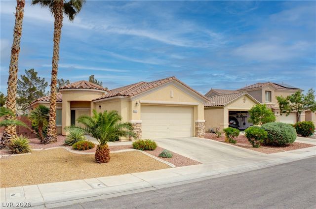 6820 Dipper Avenue, North Las Vegas, NV 89084