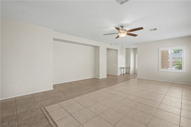 6820 Dipper Avenue, North Las Vegas, NV 89084