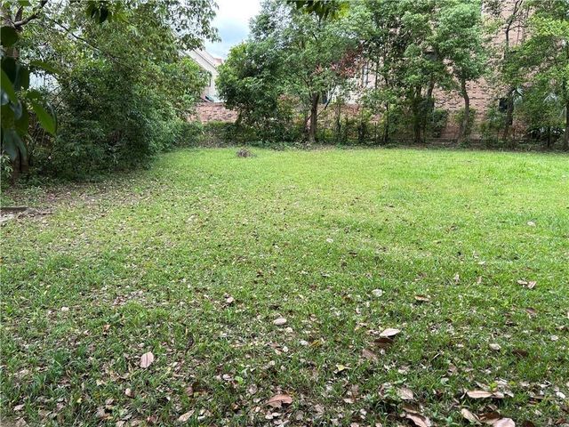 3759 Old Shell Road, Mobile, AL 36608