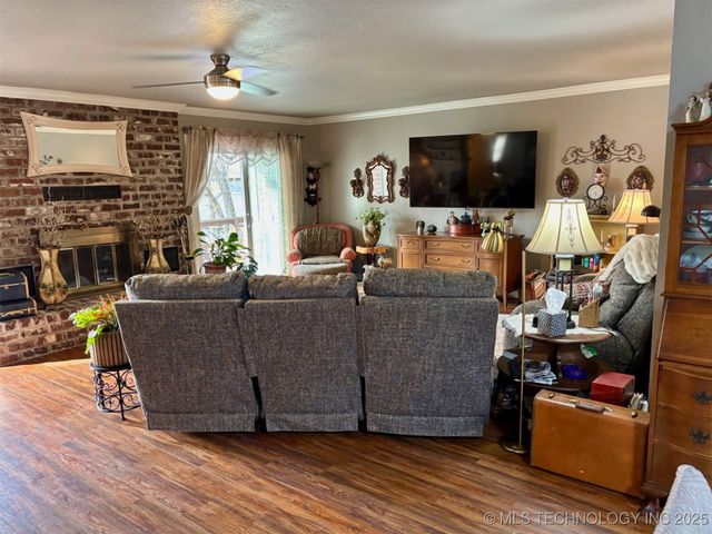 353 Council Tree Drive, Canadian, OK 74425