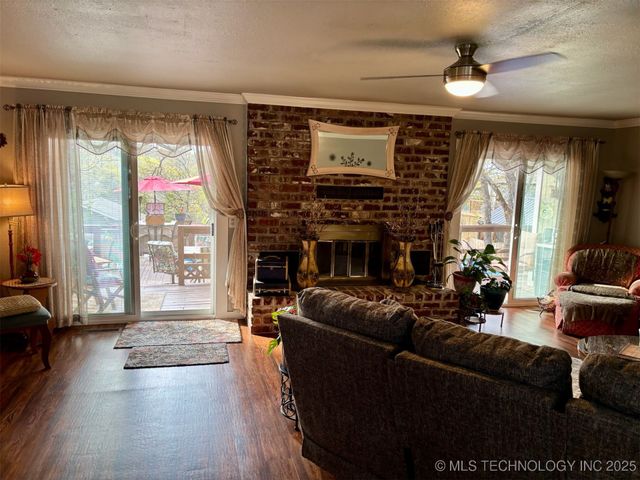 353 Council Tree Drive, Canadian, OK 74425