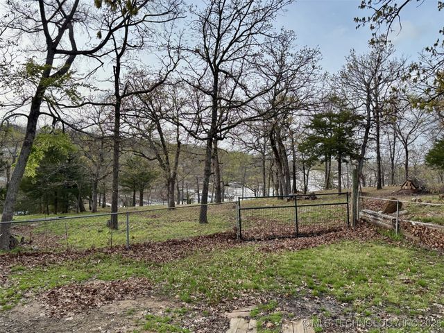 353 Council Tree Drive, Canadian, OK 74425