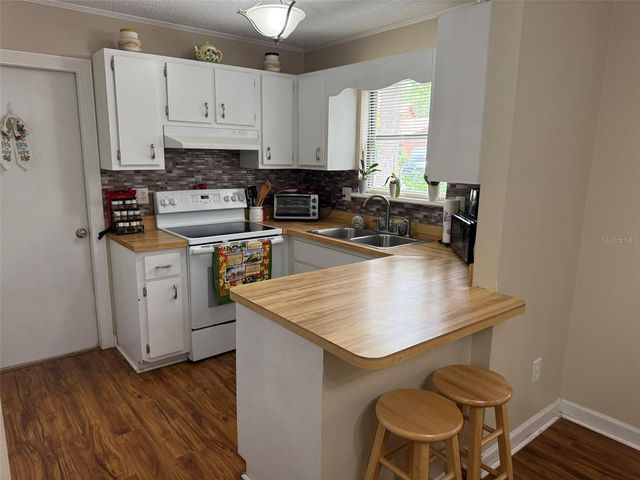 2701 NE 10TH STREET 401, Ocala, FL 34470
