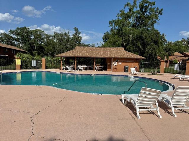 2701 NE 10TH STREET 401, Ocala, FL 34470