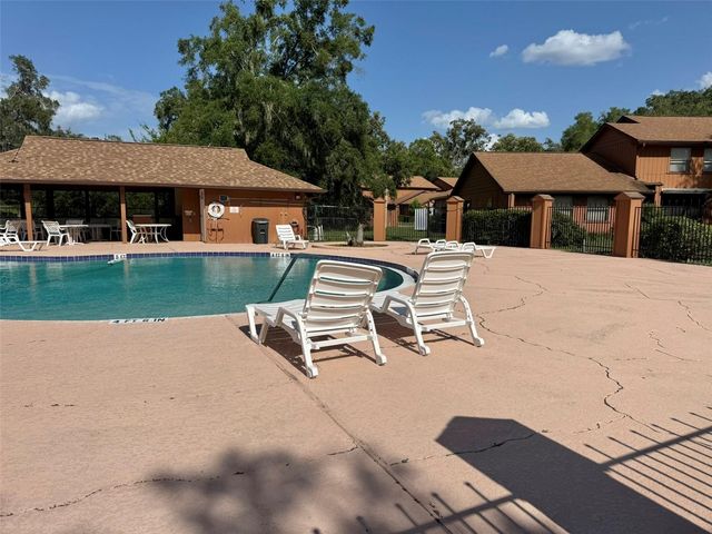 2701 NE 10TH STREET 401, Ocala, FL 34470