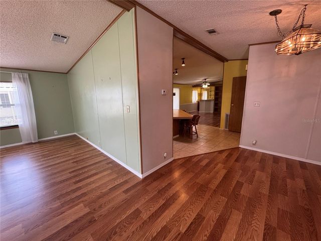 5310 TIGERS TAIL, Leesburg, FL 34748