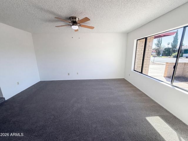 4430 W DIANA Avenue, Glendale, AZ 85302