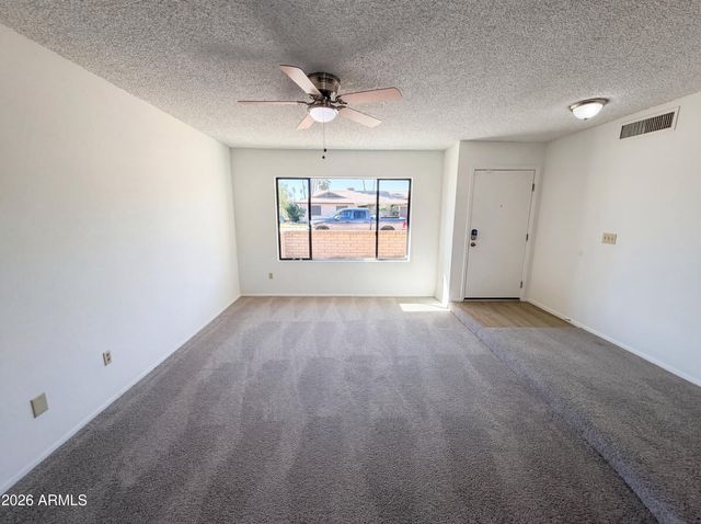 4430 W DIANA Avenue, Glendale, AZ 85302