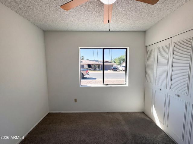 4430 W DIANA Avenue, Glendale, AZ 85302