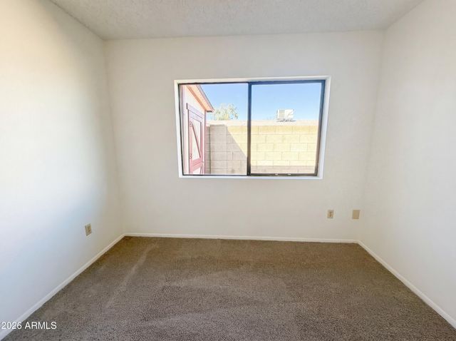 4430 W DIANA Avenue, Glendale, AZ 85302