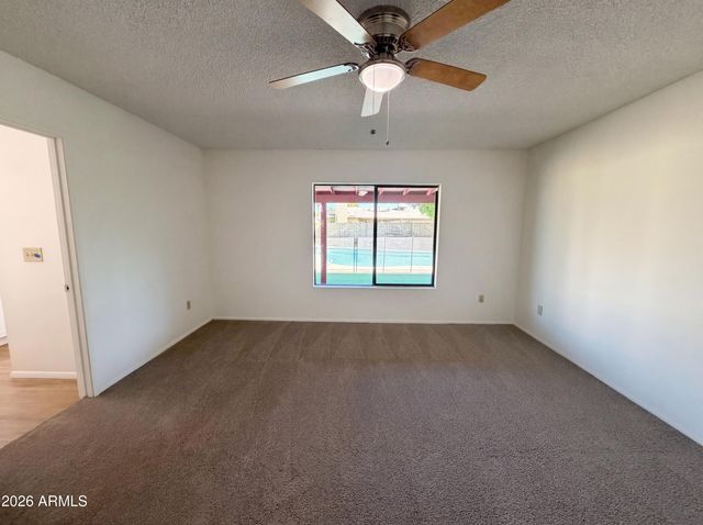 4430 W DIANA Avenue, Glendale, AZ 85302