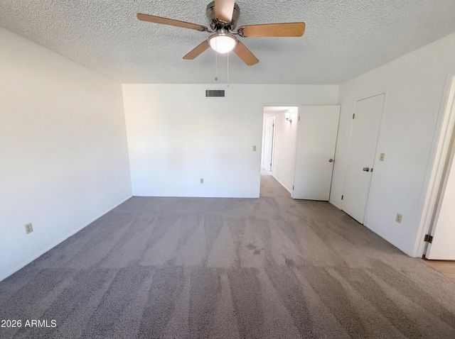 4430 W DIANA Avenue, Glendale, AZ 85302