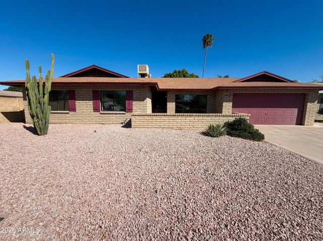 4430 W DIANA Avenue, Glendale, AZ 85302