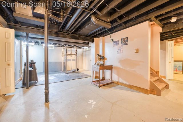 20007 Stamford Drive, Livonia, MI 48152