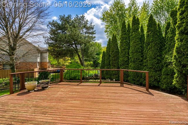 20007 Stamford Drive, Livonia, MI 48152