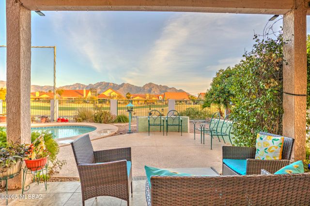 11018 N Mountain Breeze Drive Drive, Tucson, AZ 85737