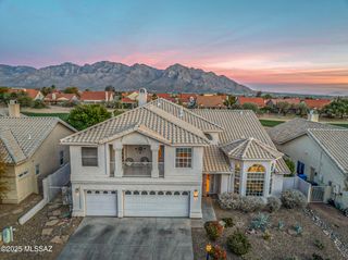 11018 N Mountain Breeze Drive Drive, Tucson, AZ 85737