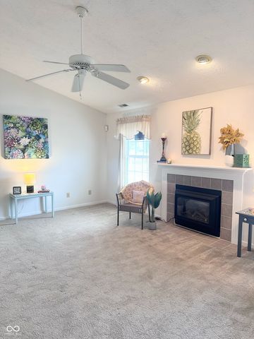 901 Peony Lane, Fortville, IN 46040