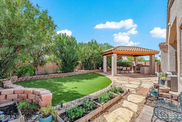 327 W Klinger Canyon Drive, Oro Valley, AZ 85755