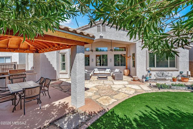 327 W Klinger Canyon Drive, Oro Valley, AZ 85755