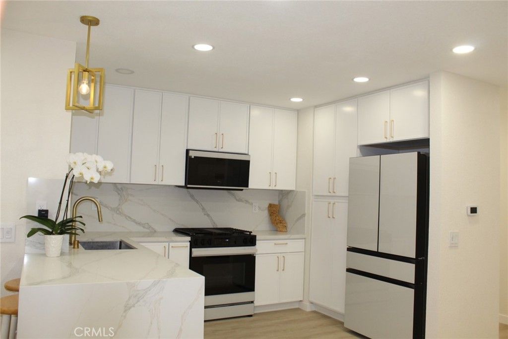 Image 10 of property listing at 4022 Johnson, Oceanside, CA 92056