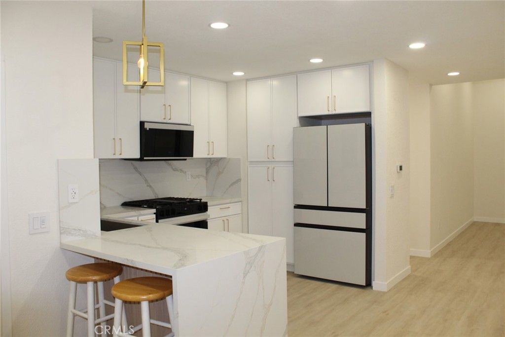 Image 14 of property listing at 4022 Johnson, Oceanside, CA 92056