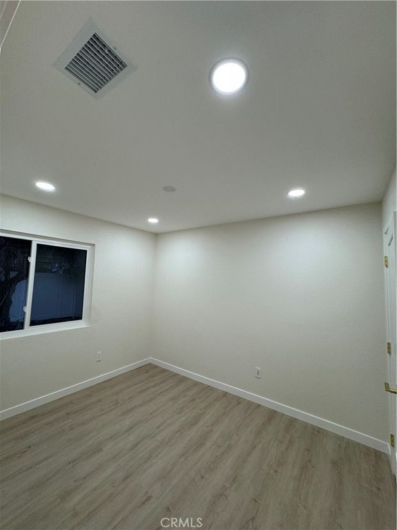 Image 26 of property listing at 4022 Johnson, Oceanside, CA 92056