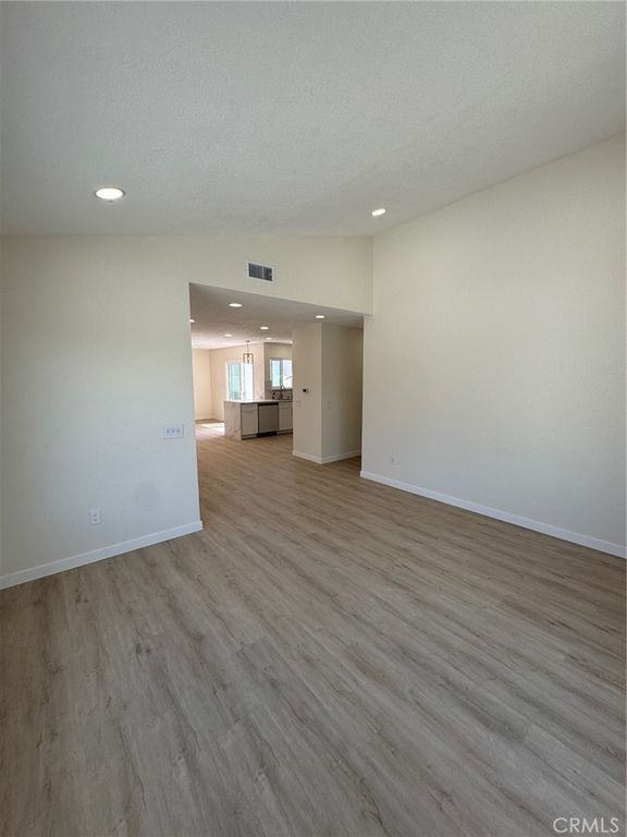 Image 5 of property listing at 4022 Johnson, Oceanside, CA 92056