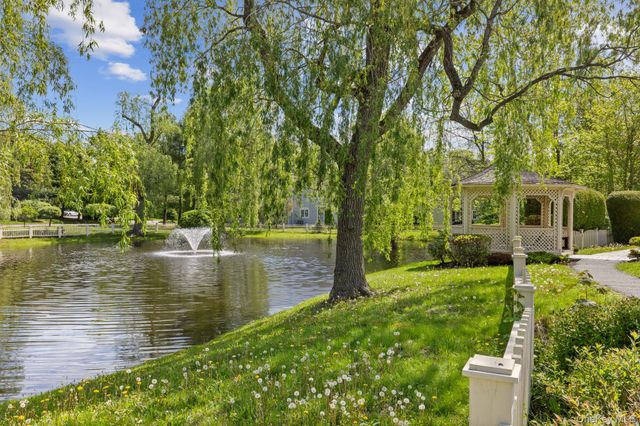 2802 Morgan Drive, Carmel, NY 10512