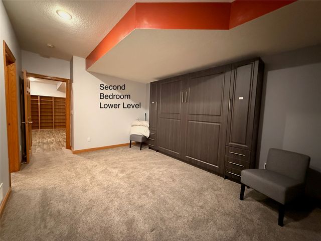 1016 NW Waterfront Drive, Ankeny, IA 50023