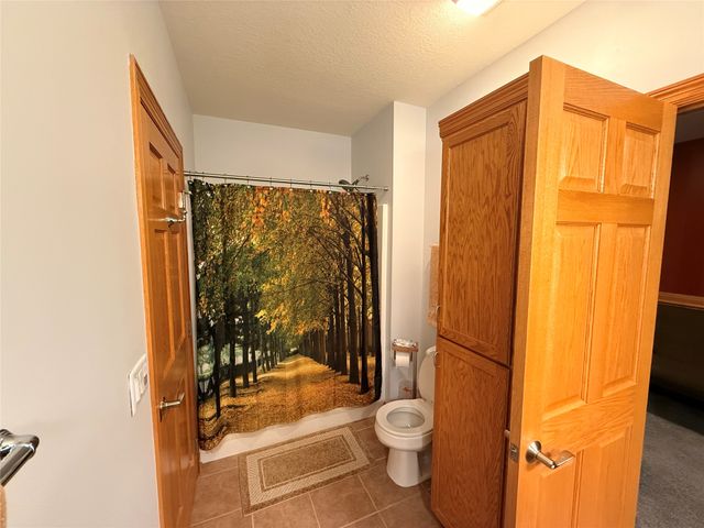 1016 NW Waterfront Drive, Ankeny, IA 50023