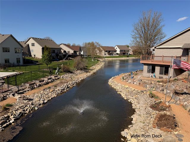 1016 NW Waterfront Drive, Ankeny, IA 50023
