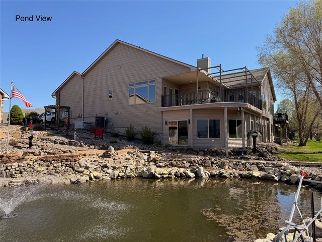 1016 NW Waterfront Drive, Ankeny, IA 50023