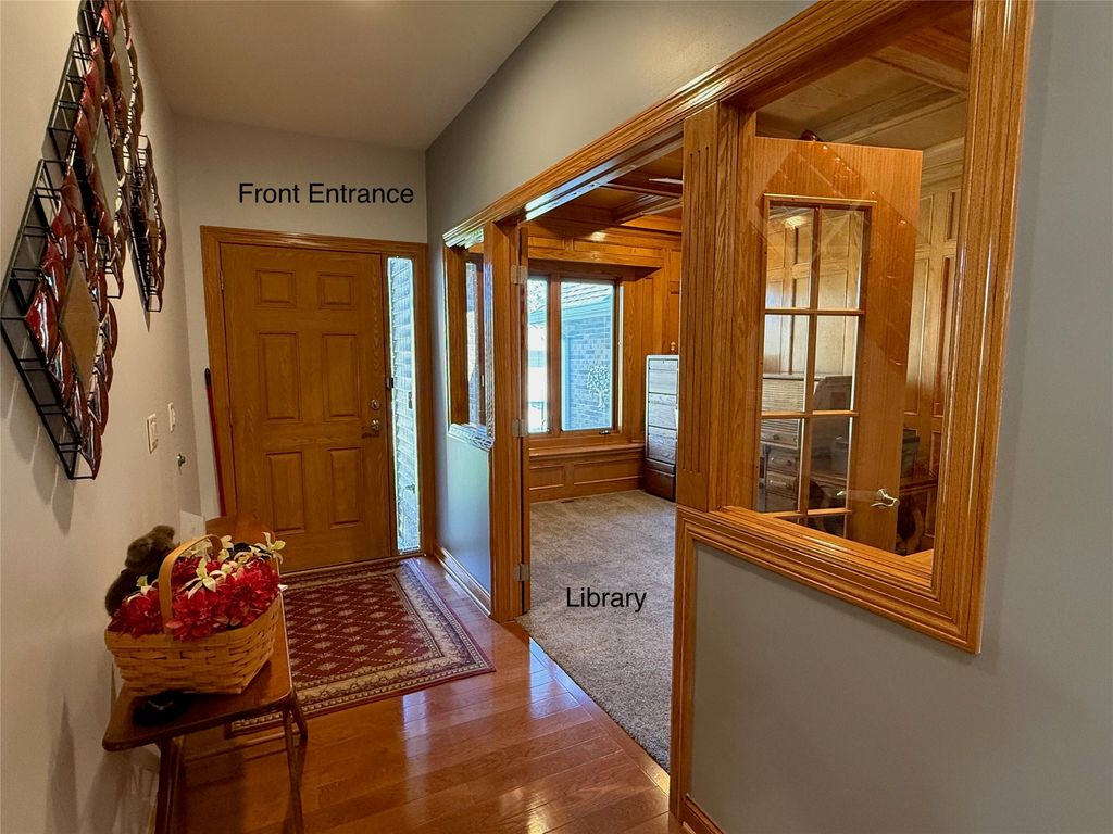 1016 NW Waterfront Drive, Ankeny, IA 50023