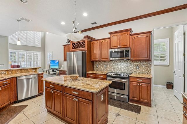 907 SPRING OAK CIRCLE, Orlando, FL 32828